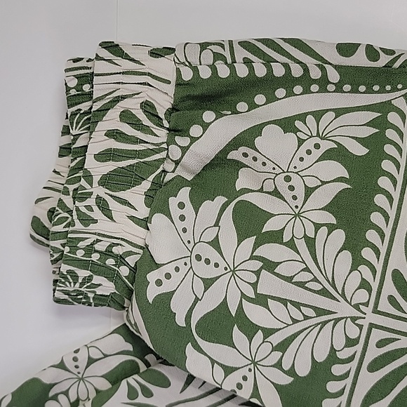 PETAL & PUP PRINTED WIDE LEG PANTS GREEN WHITE SZ XS - Picture 4 of 9
